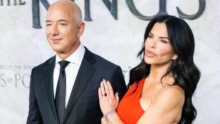 Jeff Bezos and Lauren Sanchez were thought to be engaged after Sanchez was seen wearing a heart-shaped ring